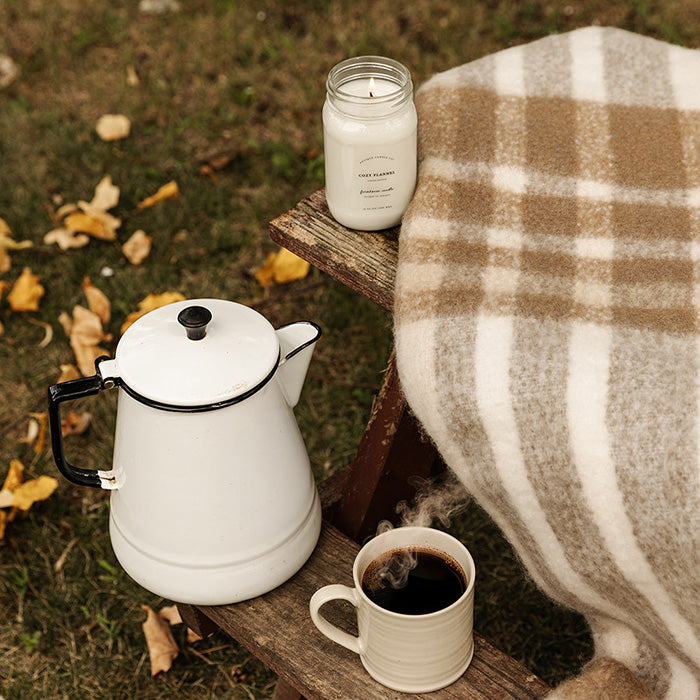 Cozy Flannel 16 oz candle