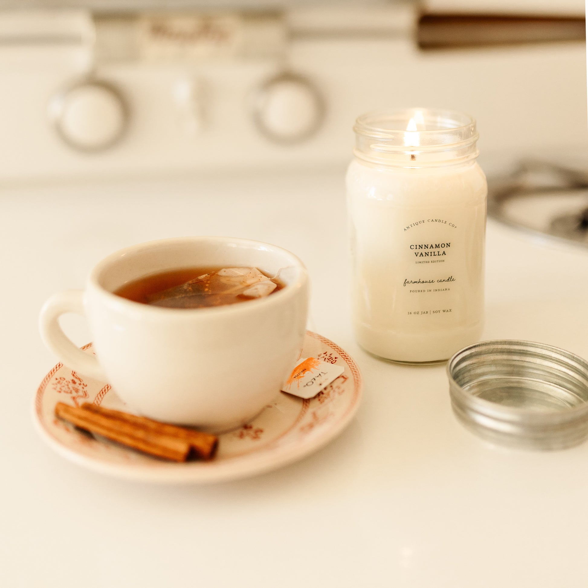 Cinnamon Vanilla 16 oz candle