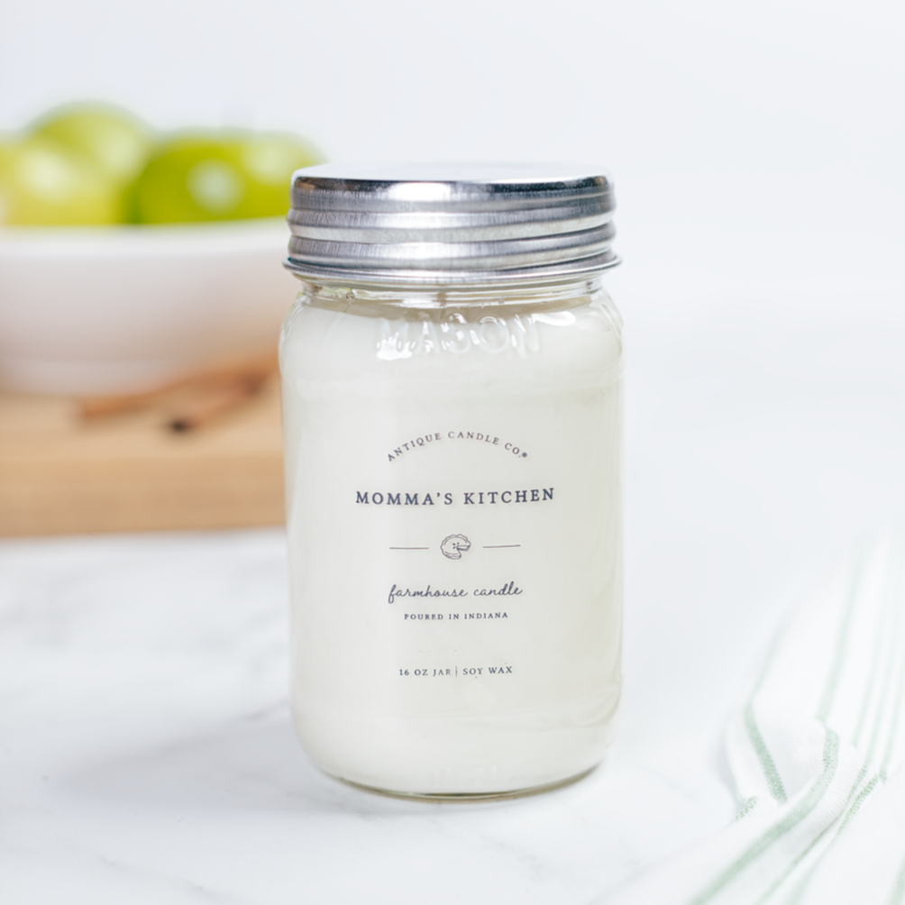 Momma's Kitchen 16 oz candle