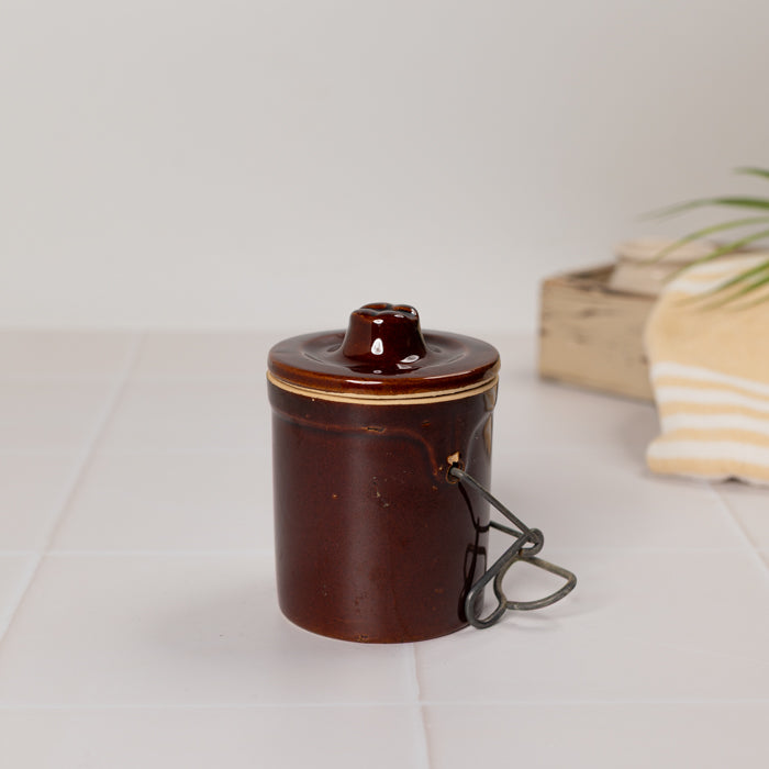 Cozy Cabin - Brown Crock