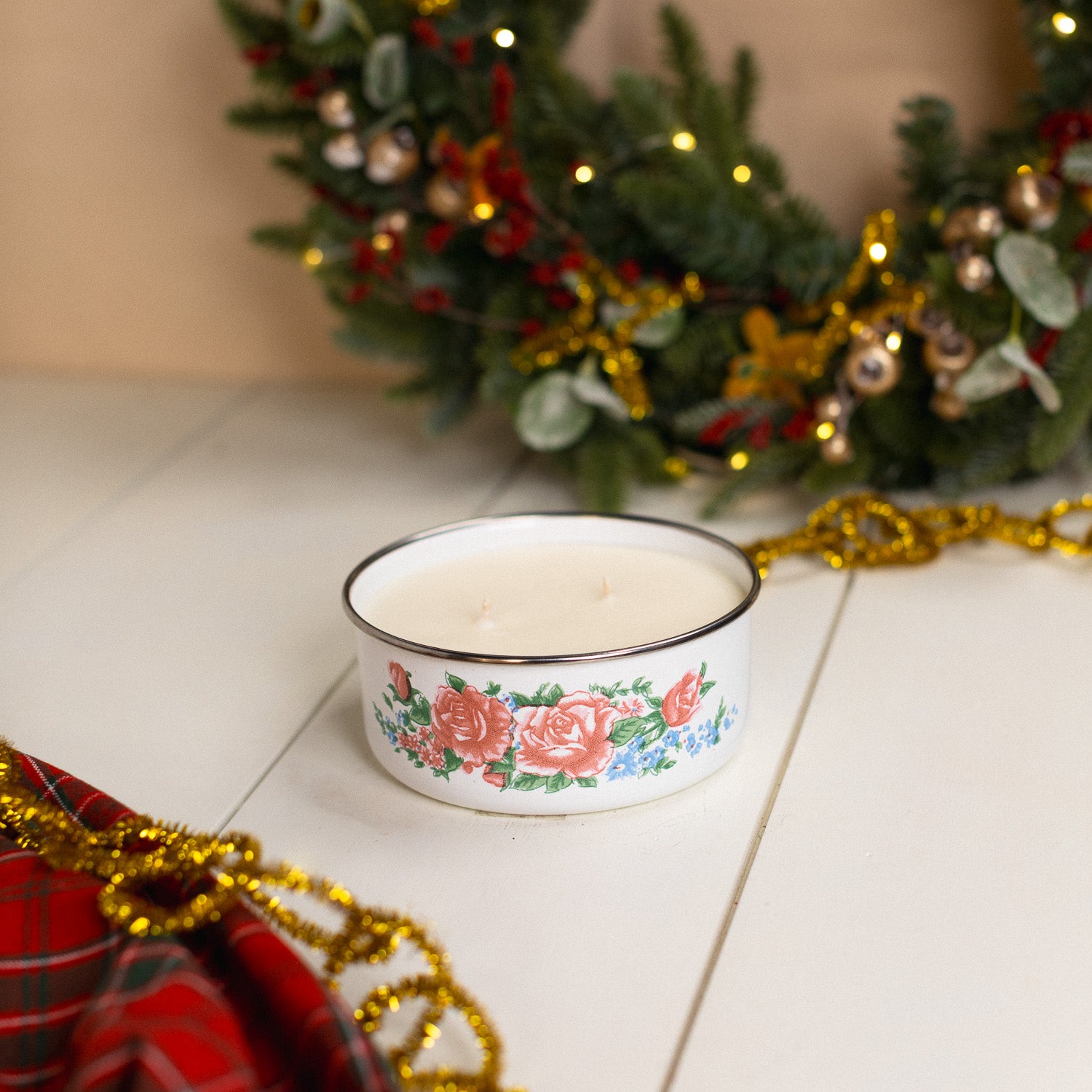 Vanilla Spice Latte - White Enamel Metal Dish