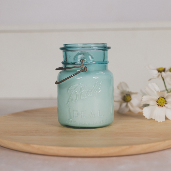 Country Pear - Ball Blue Wire-Closure Jar