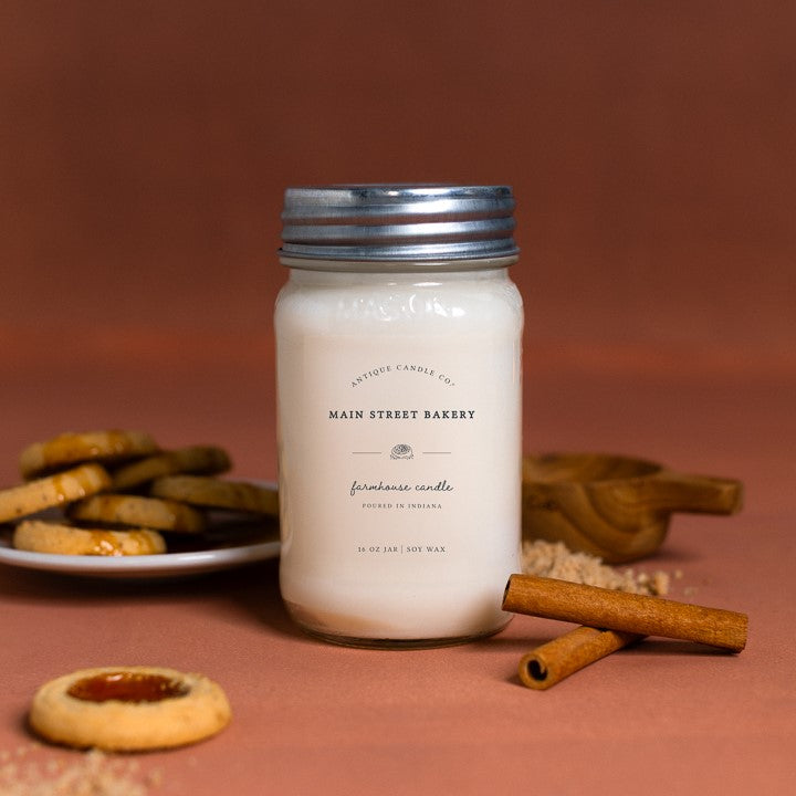 Main Street Bakery 16 oz candle