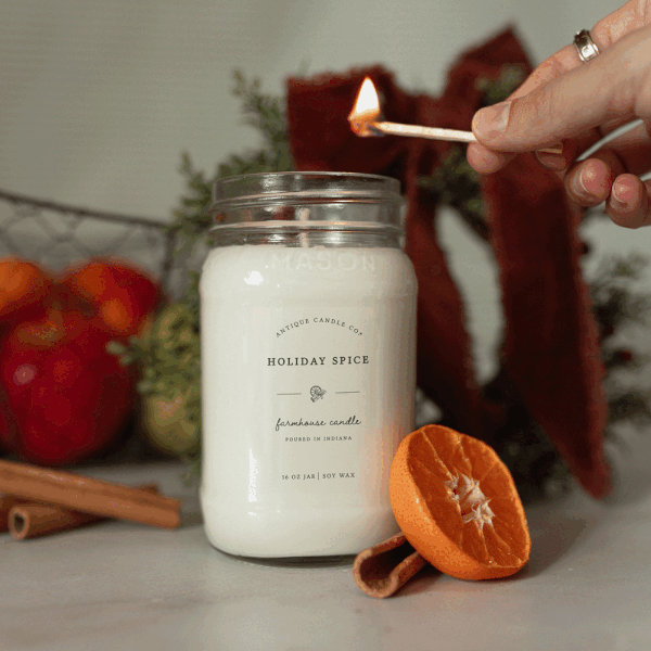 Holiday Spice 16 oz candle