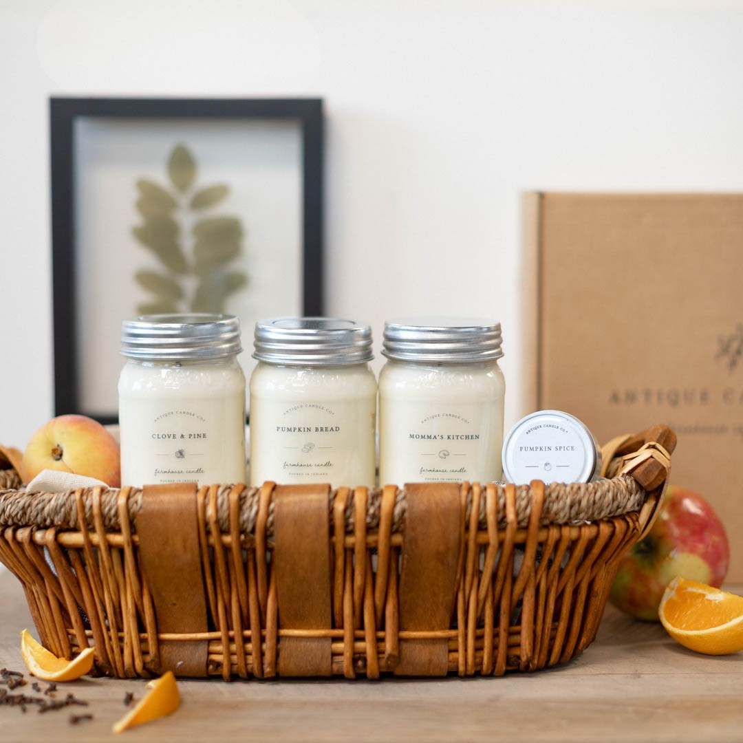 Deluxe Monthly Candle Subscription