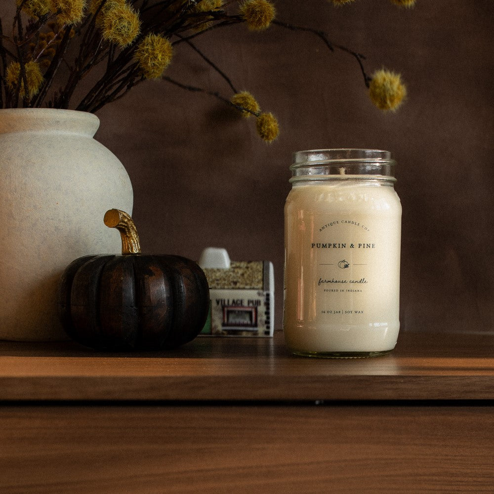 Pumpkin & Pine 16 oz candle
