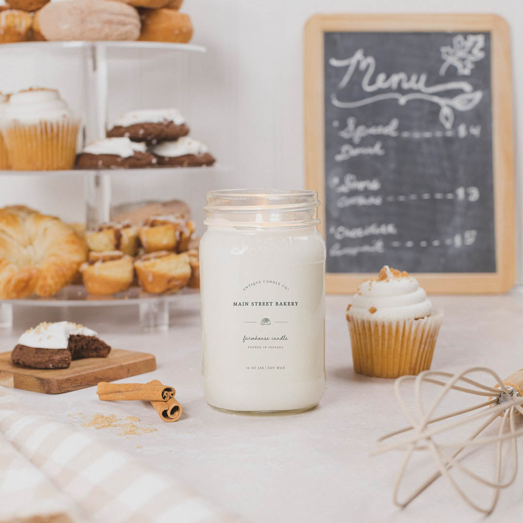 Main Street Bakery 16 oz candle