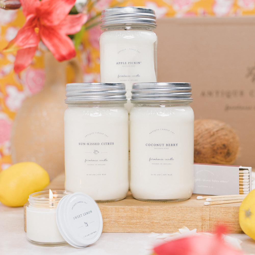Deluxe Monthly Candle Subscription