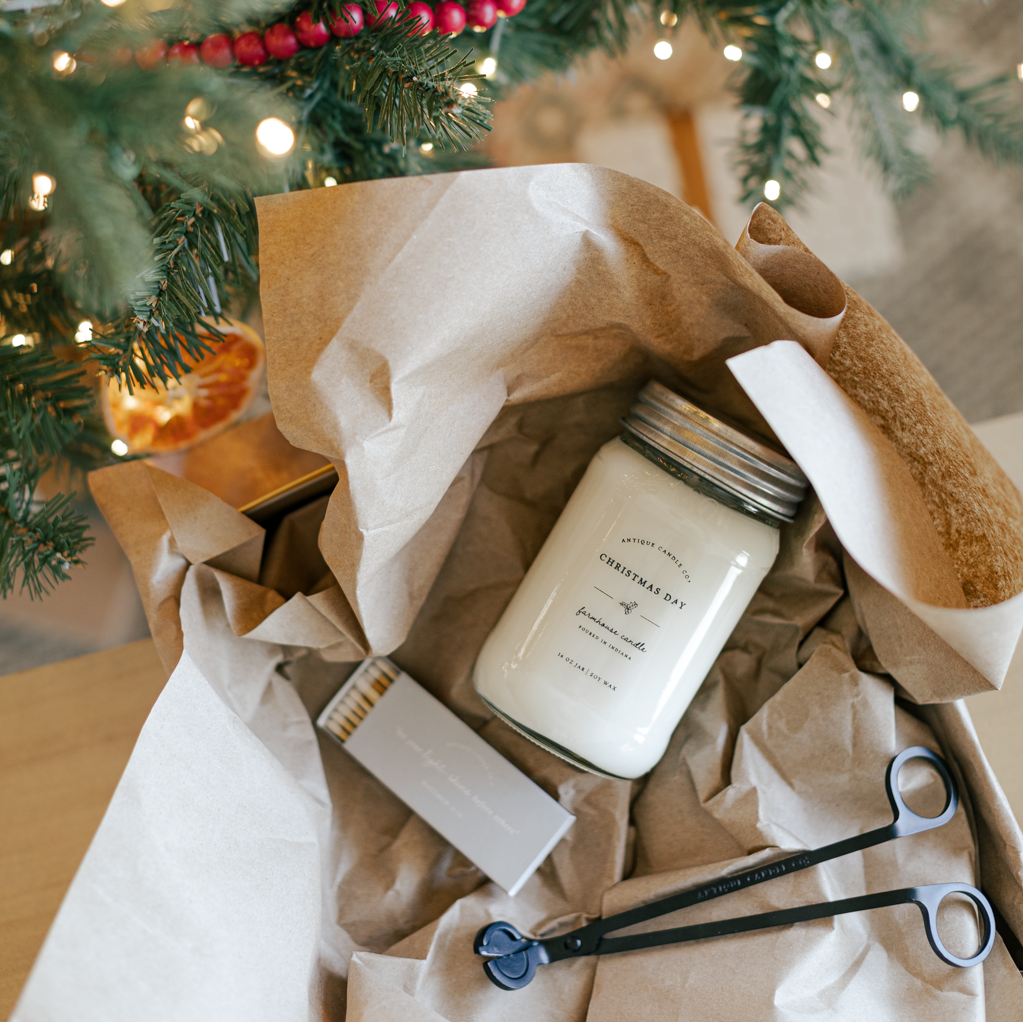 Christmas Day Gift Set with match box and wick trimmer