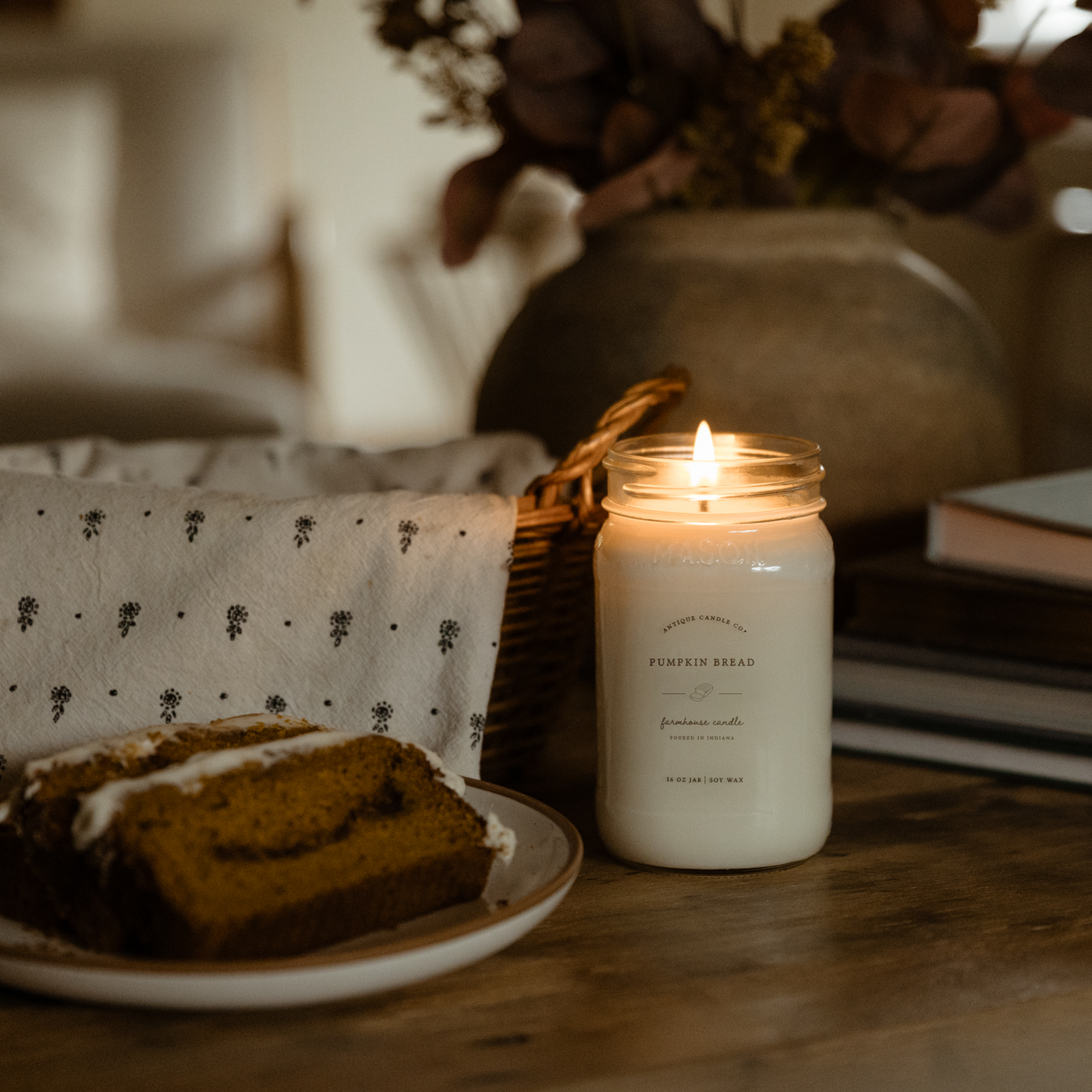 Pumpkin Bread 16 oz candle