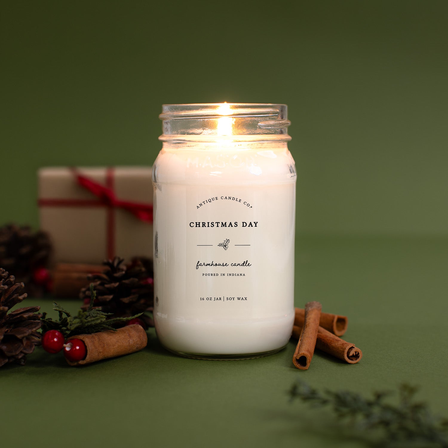 Christmas Day 16 oz candle
