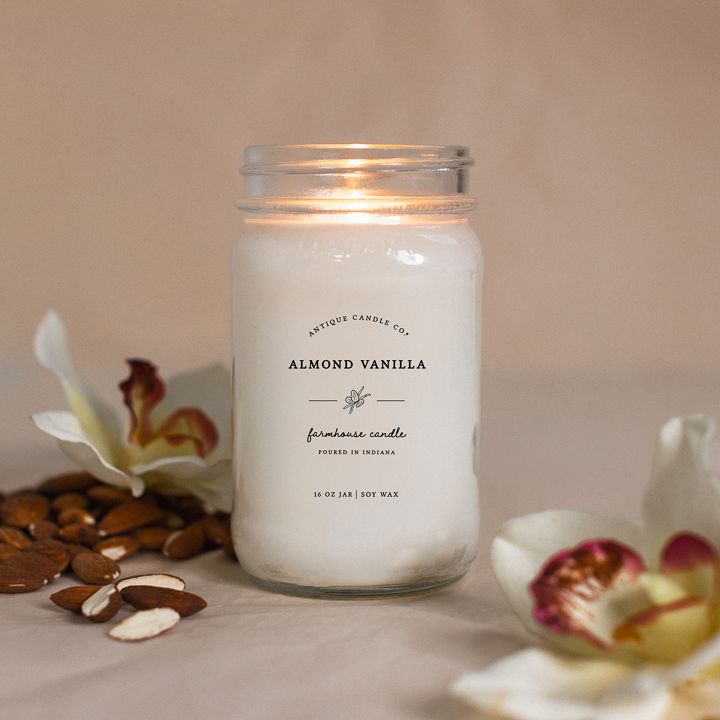 Almond Vanilla 16 oz candle