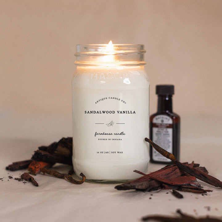 Sandalwood Vanilla 16 oz candle