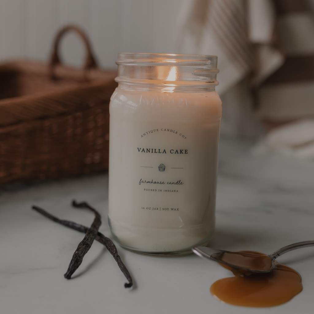 Vanilla Cake 16 oz candle