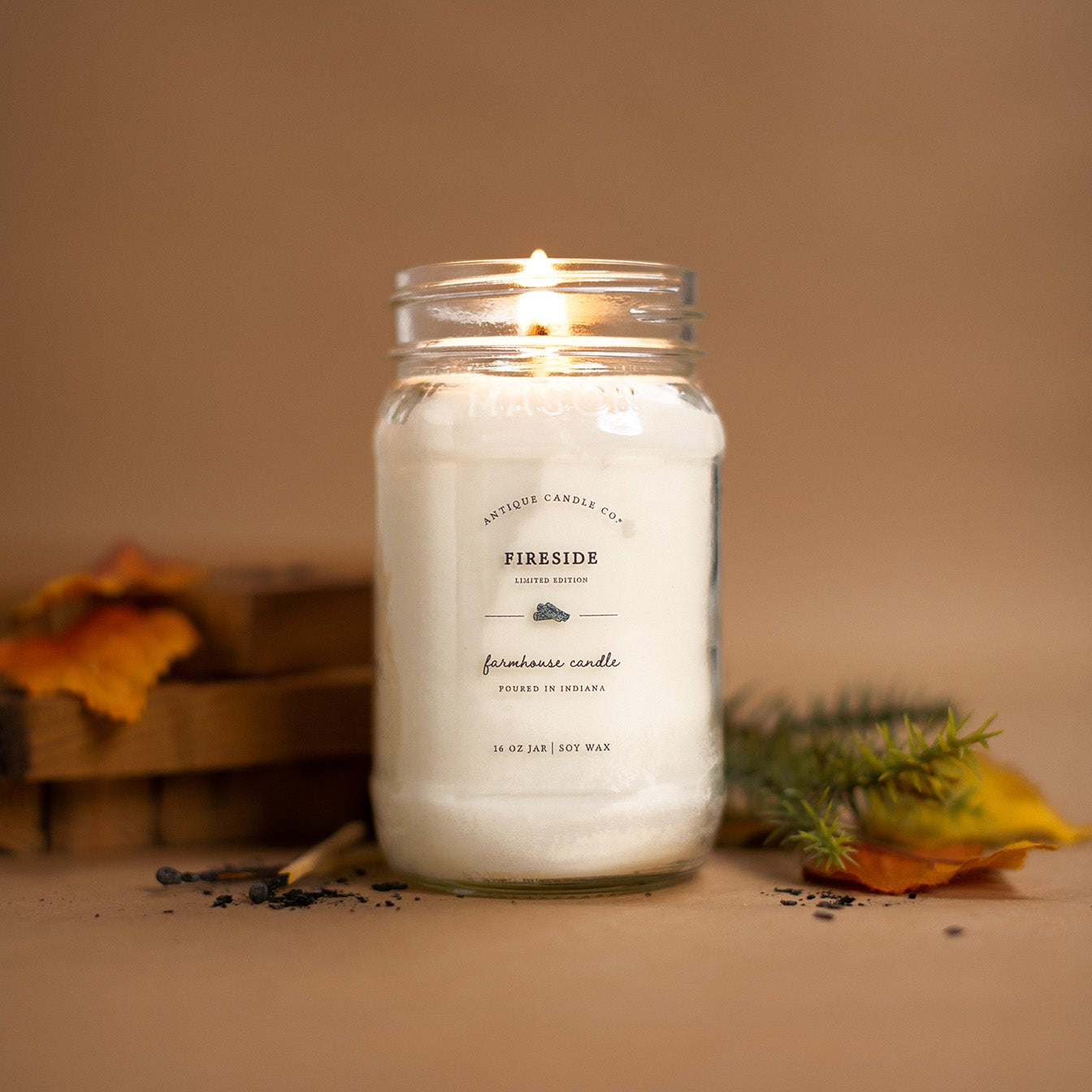 Fireside 16 oz candle