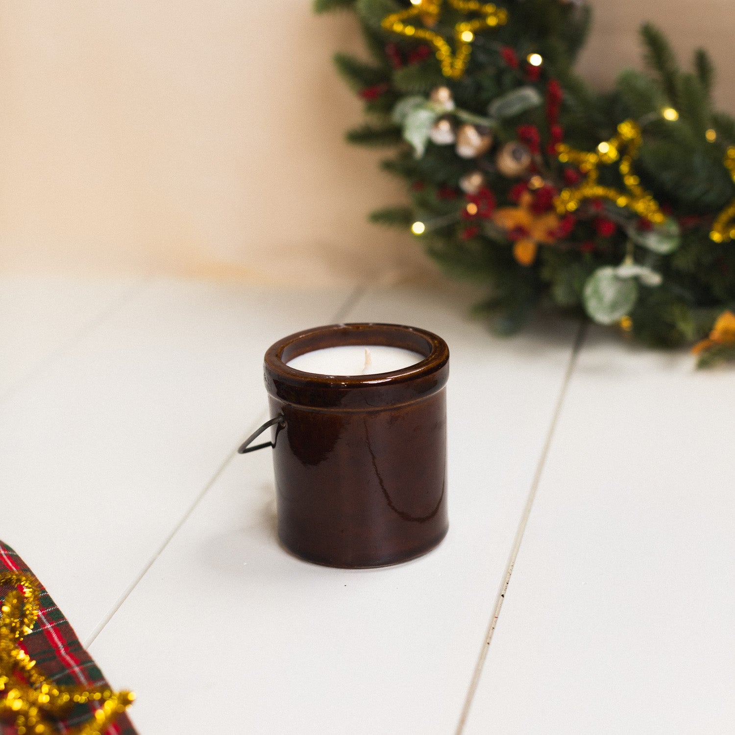 Good Tidings - Brown Crock