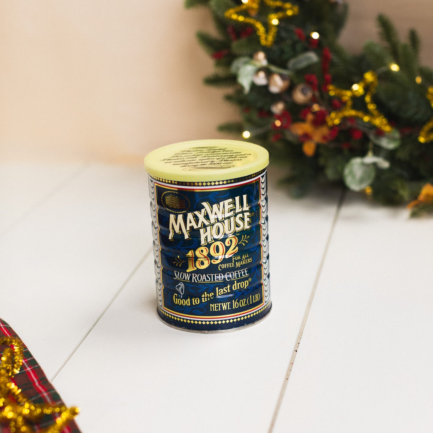 Peppermint Bark - Maxwell House Coffee Tin