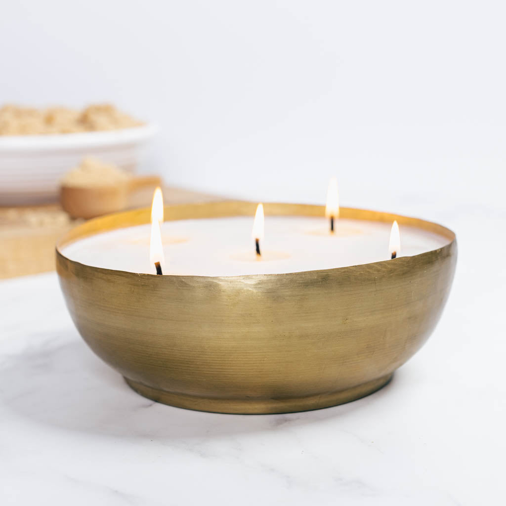 Warm Caramel Crumble Brass candle